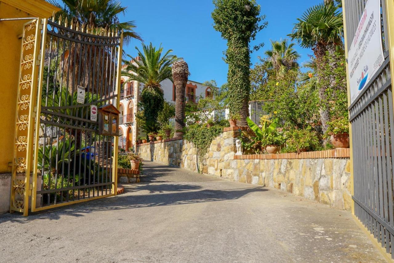 Villa Caterina - Solemar Sicilia チェファル エクステリア 写真