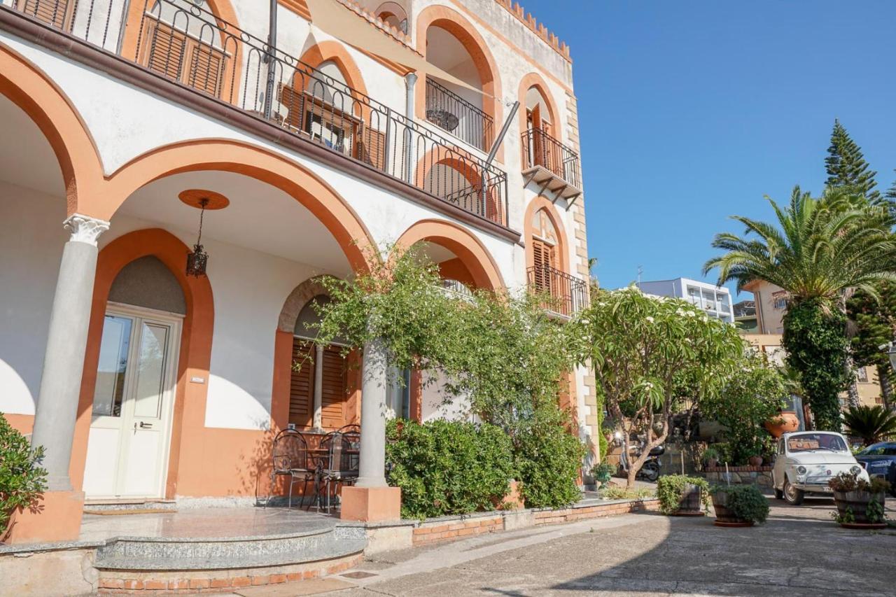 Villa Caterina - Solemar Sicilia チェファル エクステリア 写真